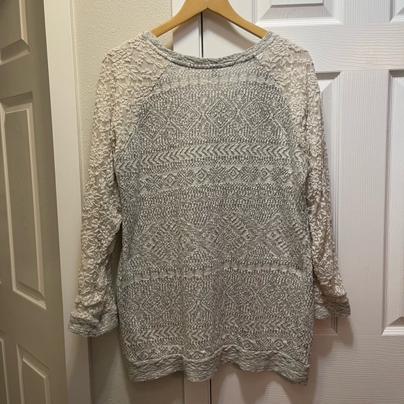 Grey/White Sweater - Picture 2 of 5